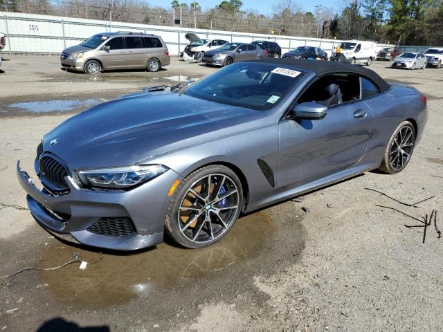 2022 BMW M8