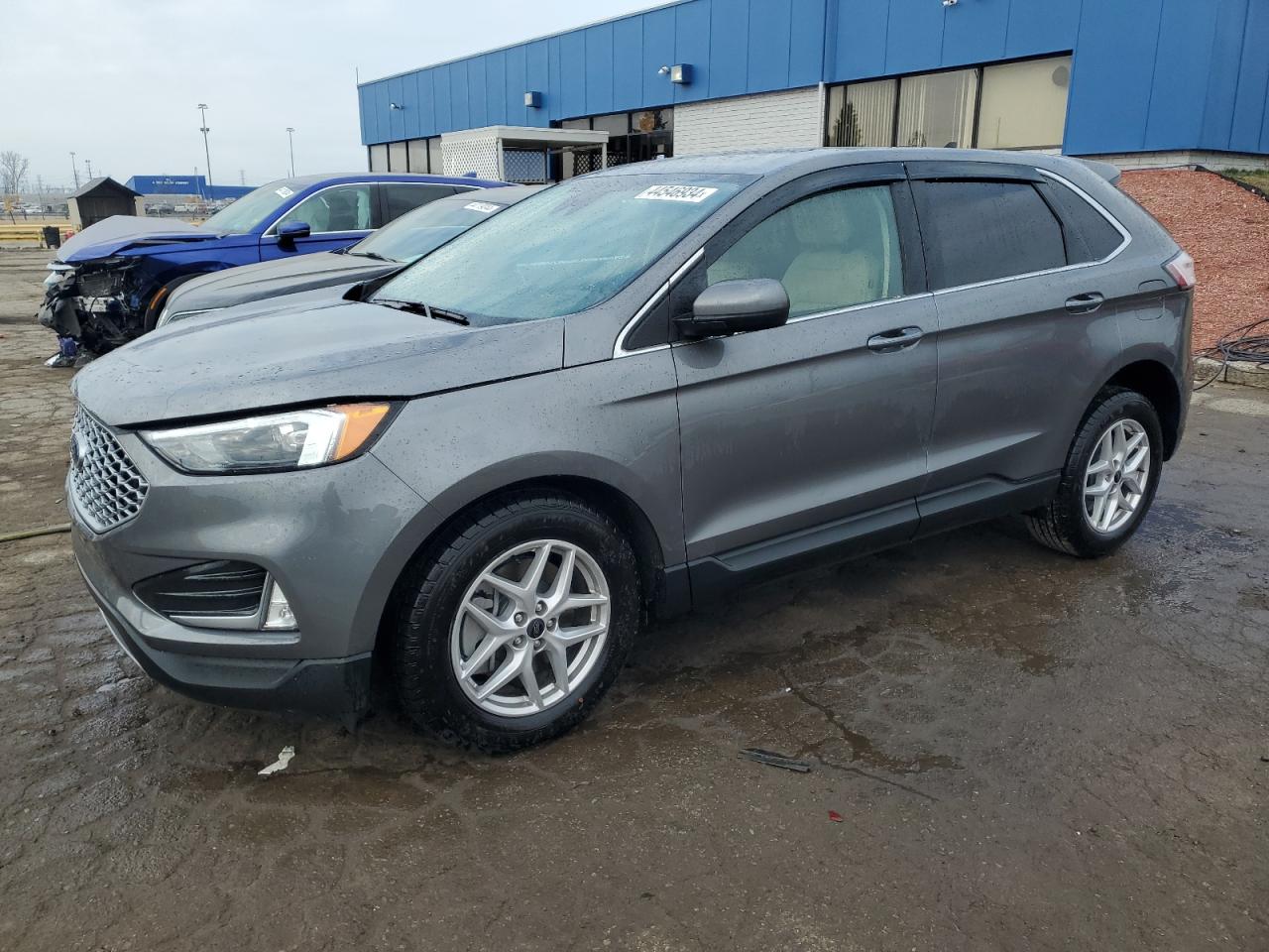 2024 Ford Edge