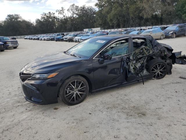 2022 Toyota Camry nigh