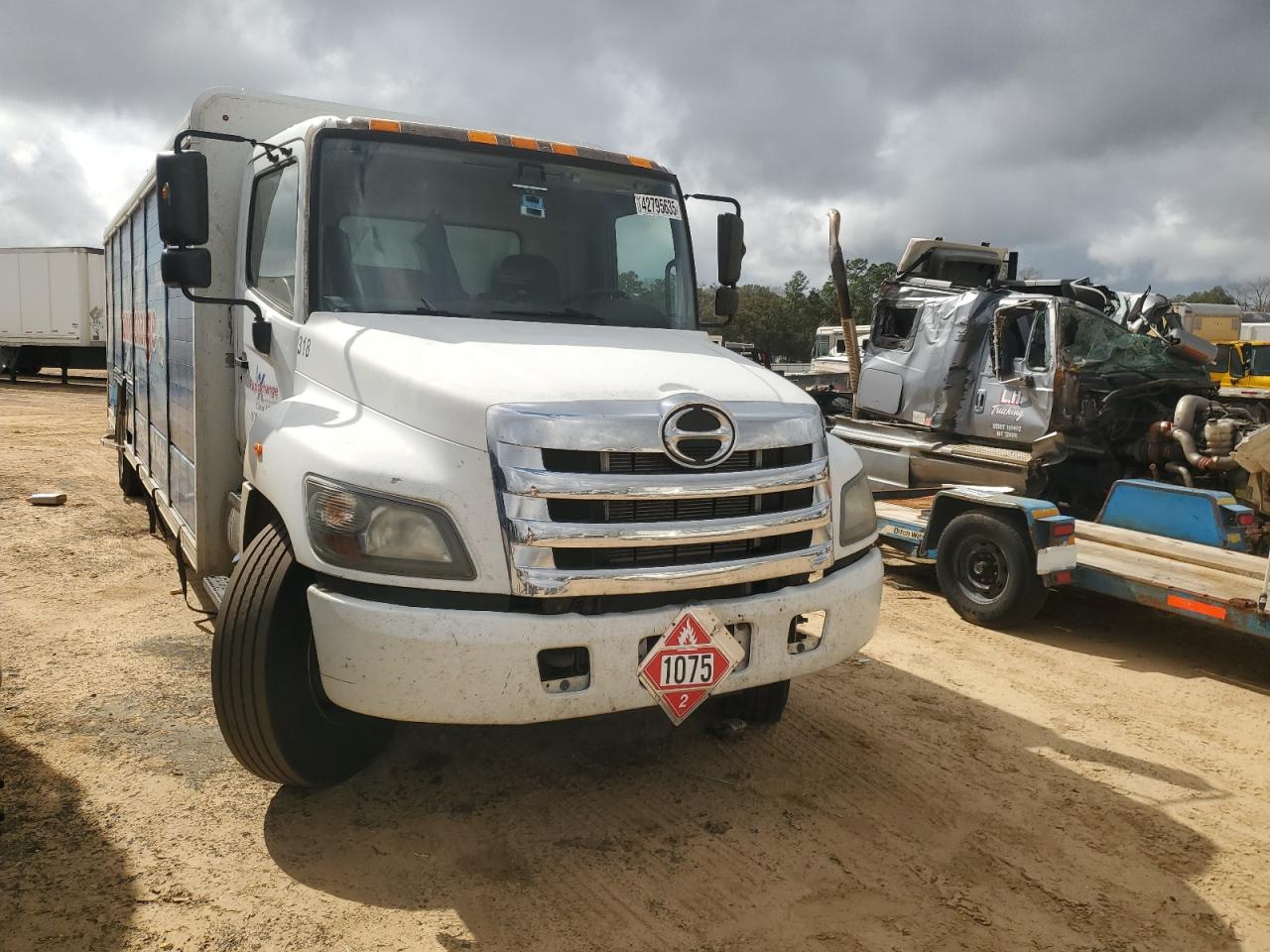 2018 Hino Hino 338