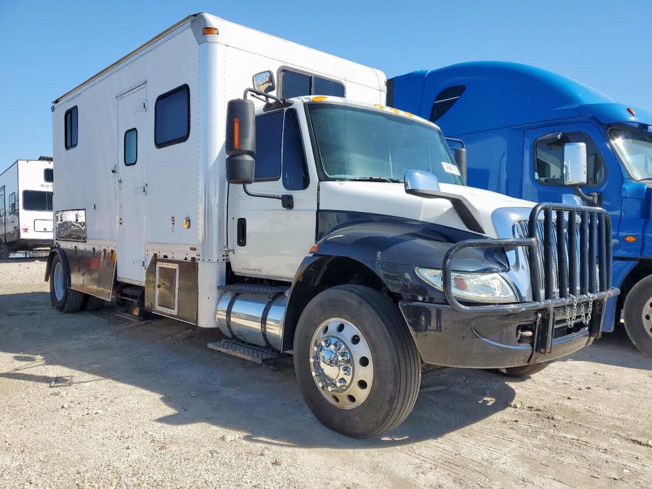 2003 International 4000 4300 4300