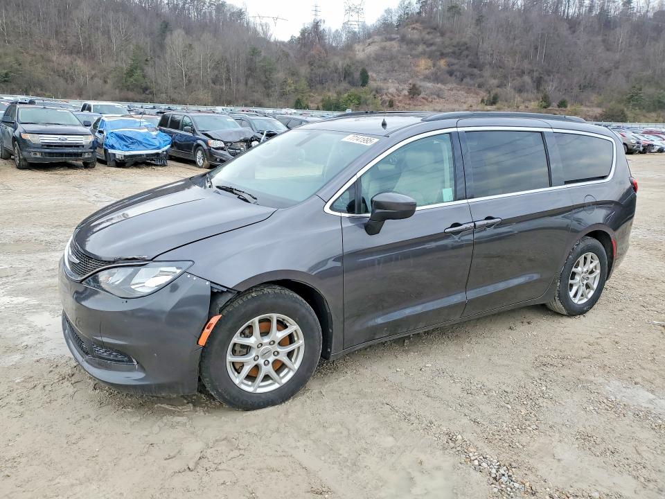 2021 Chrysler Voyager Lxi