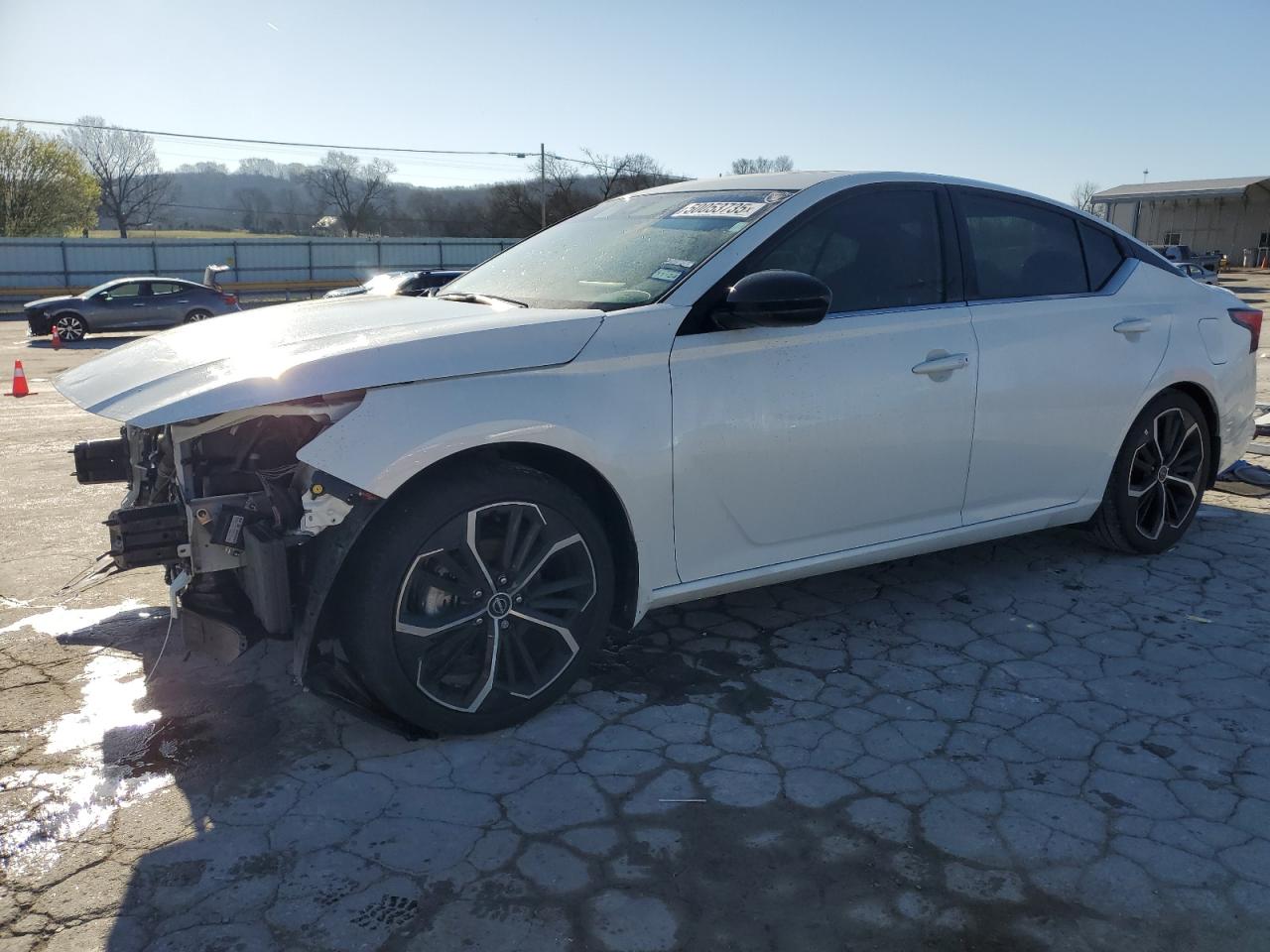 2023 Nissan Altima sr