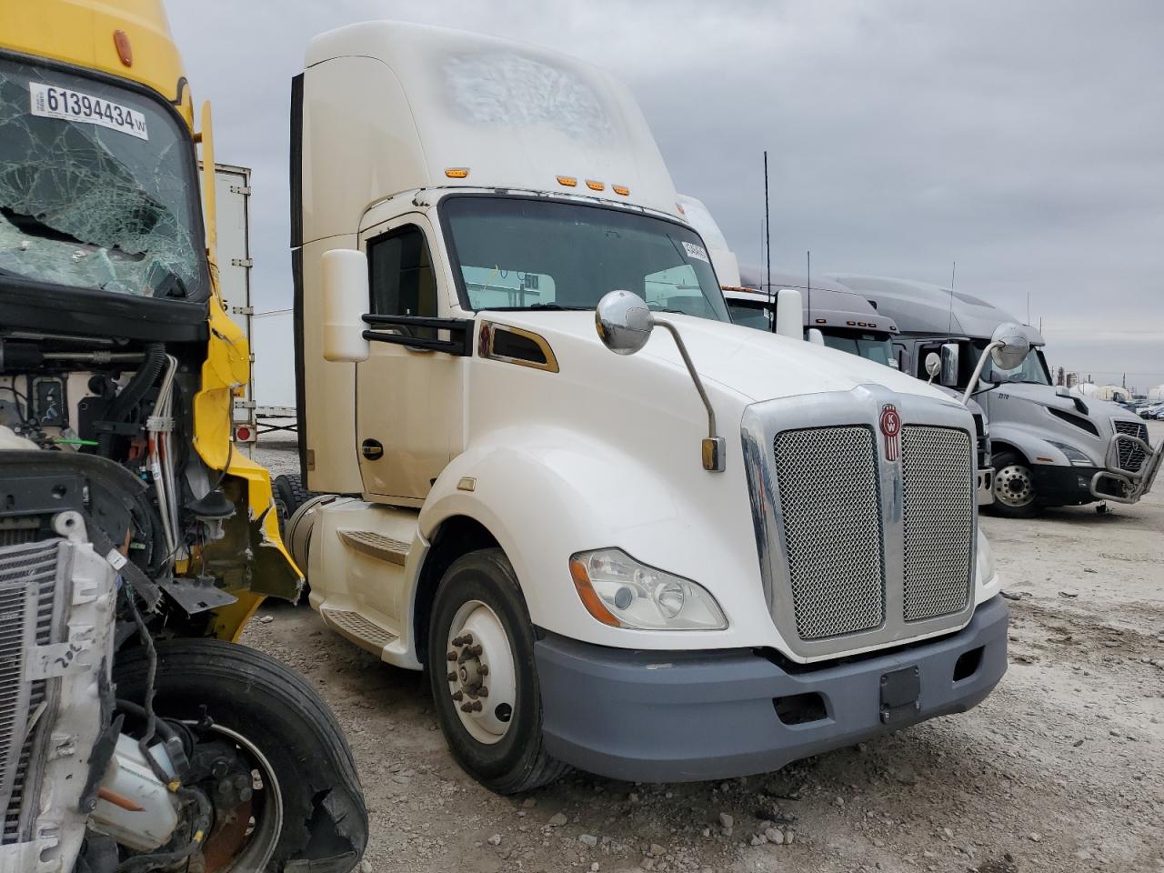 2014 Kenworth Constructi