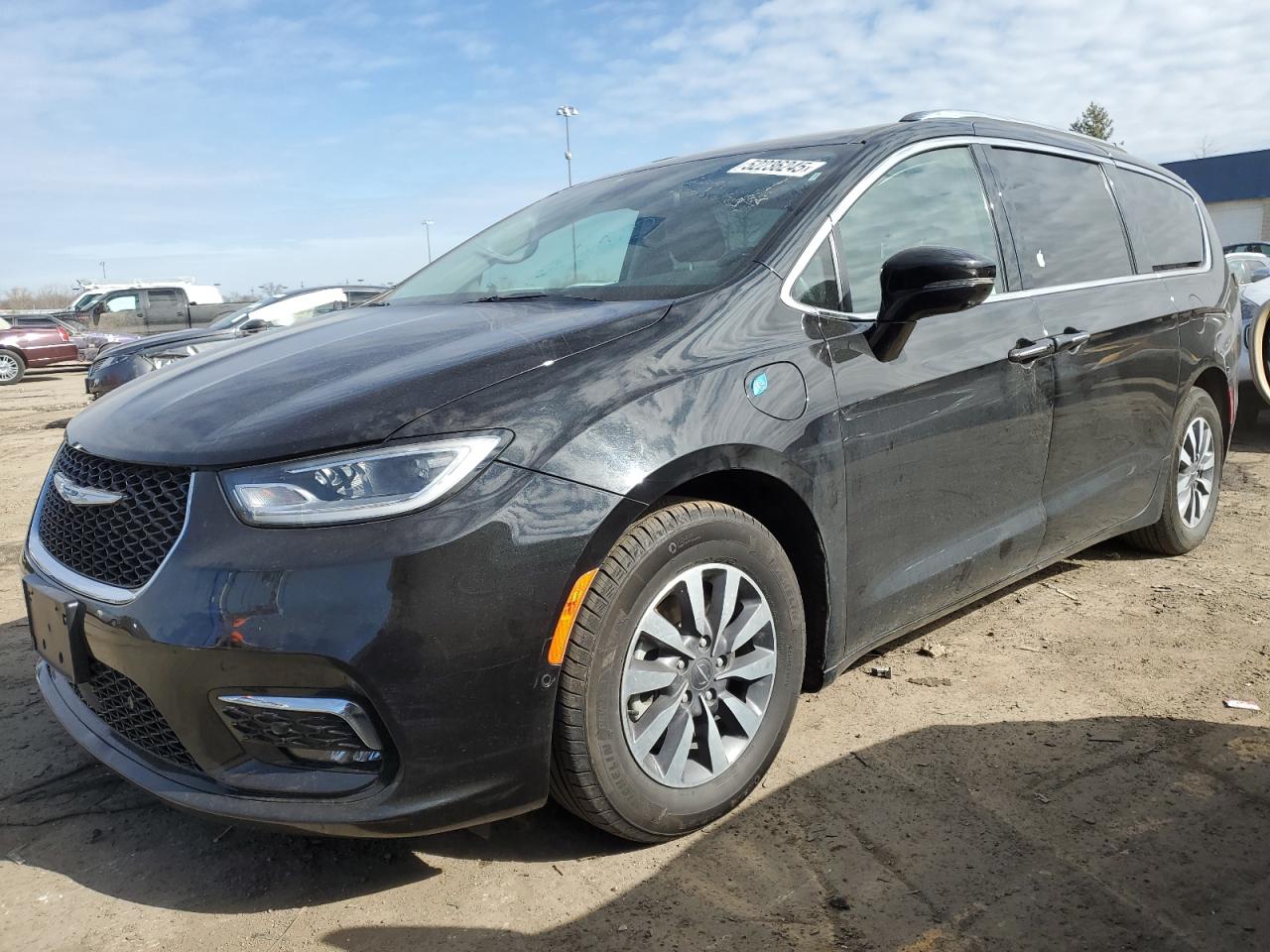 2021 Chrysler Pacifica h