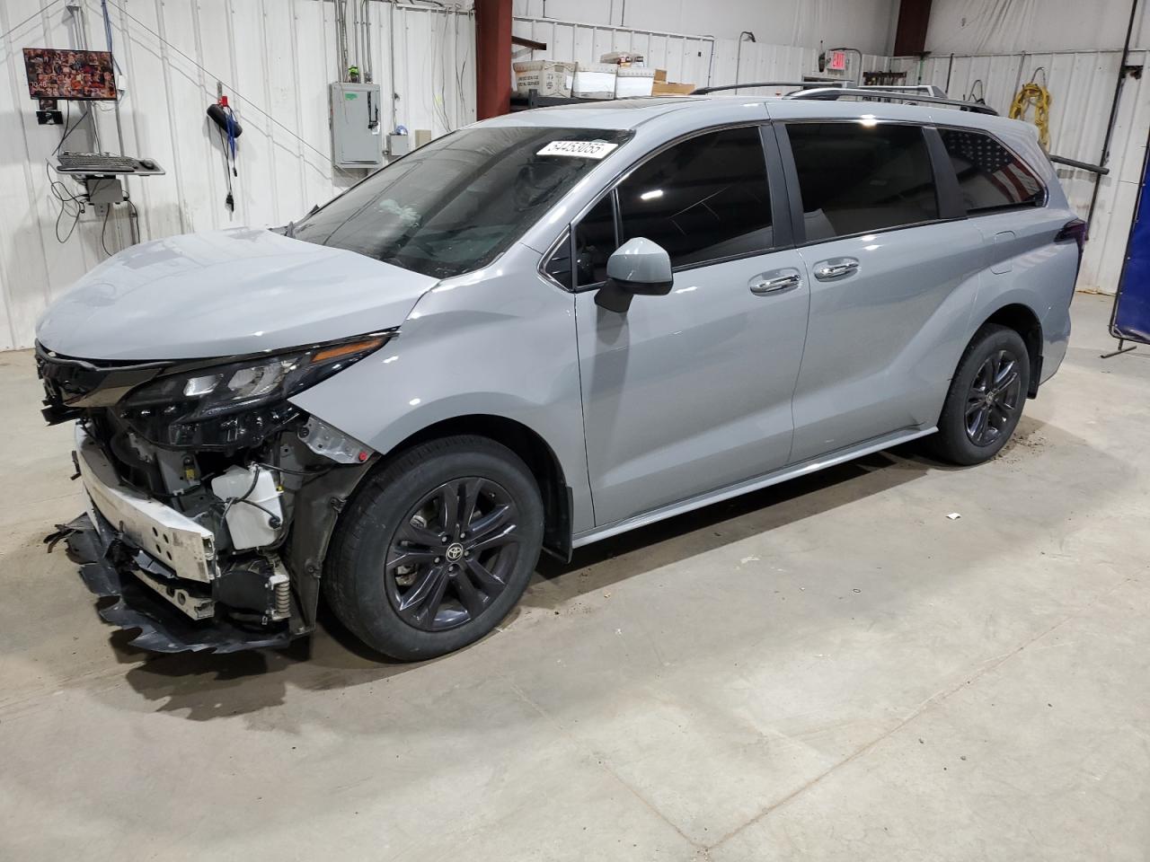 2024 Toyota Sienna xse