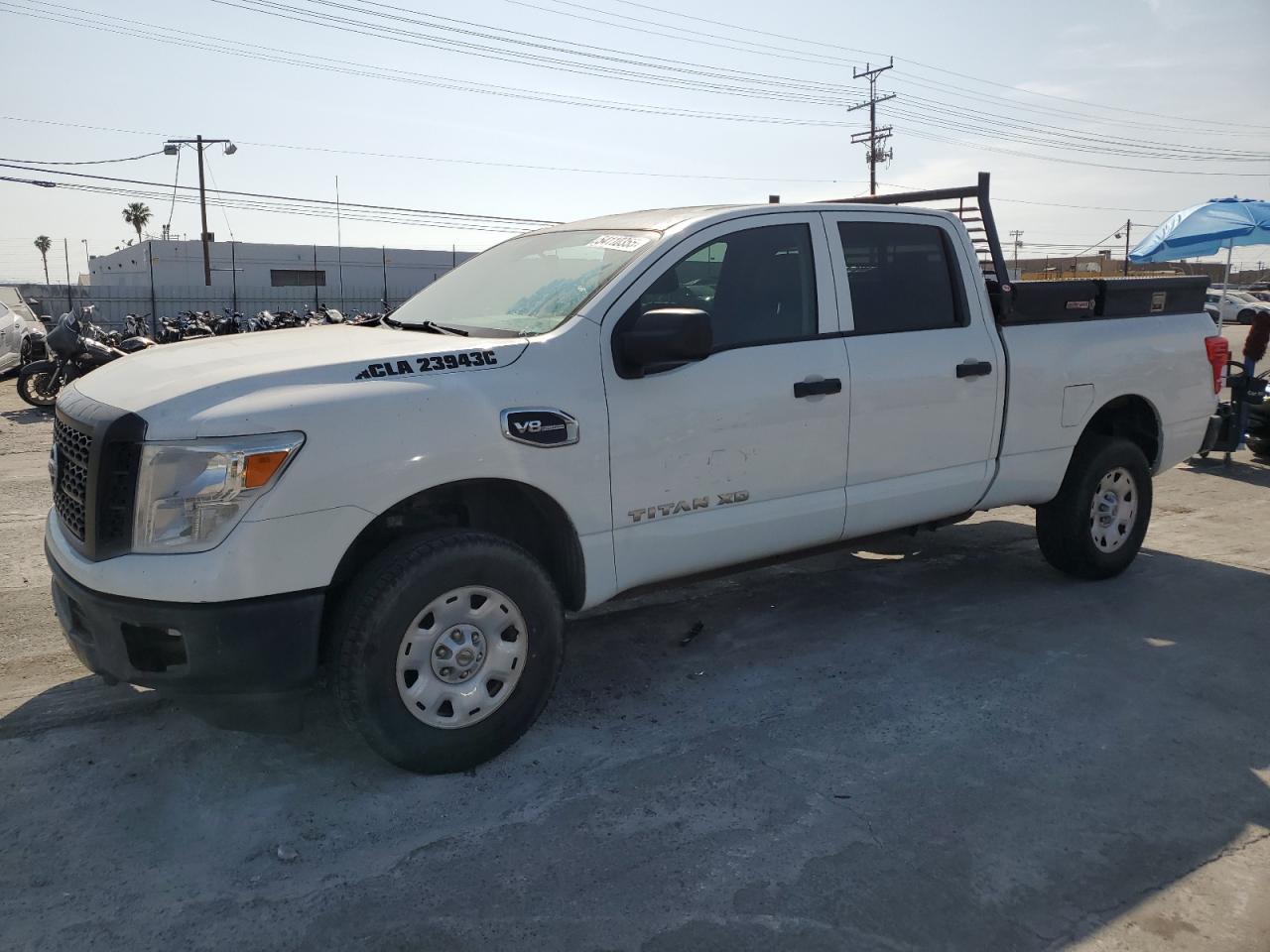 2017 Nissan Titan xd s