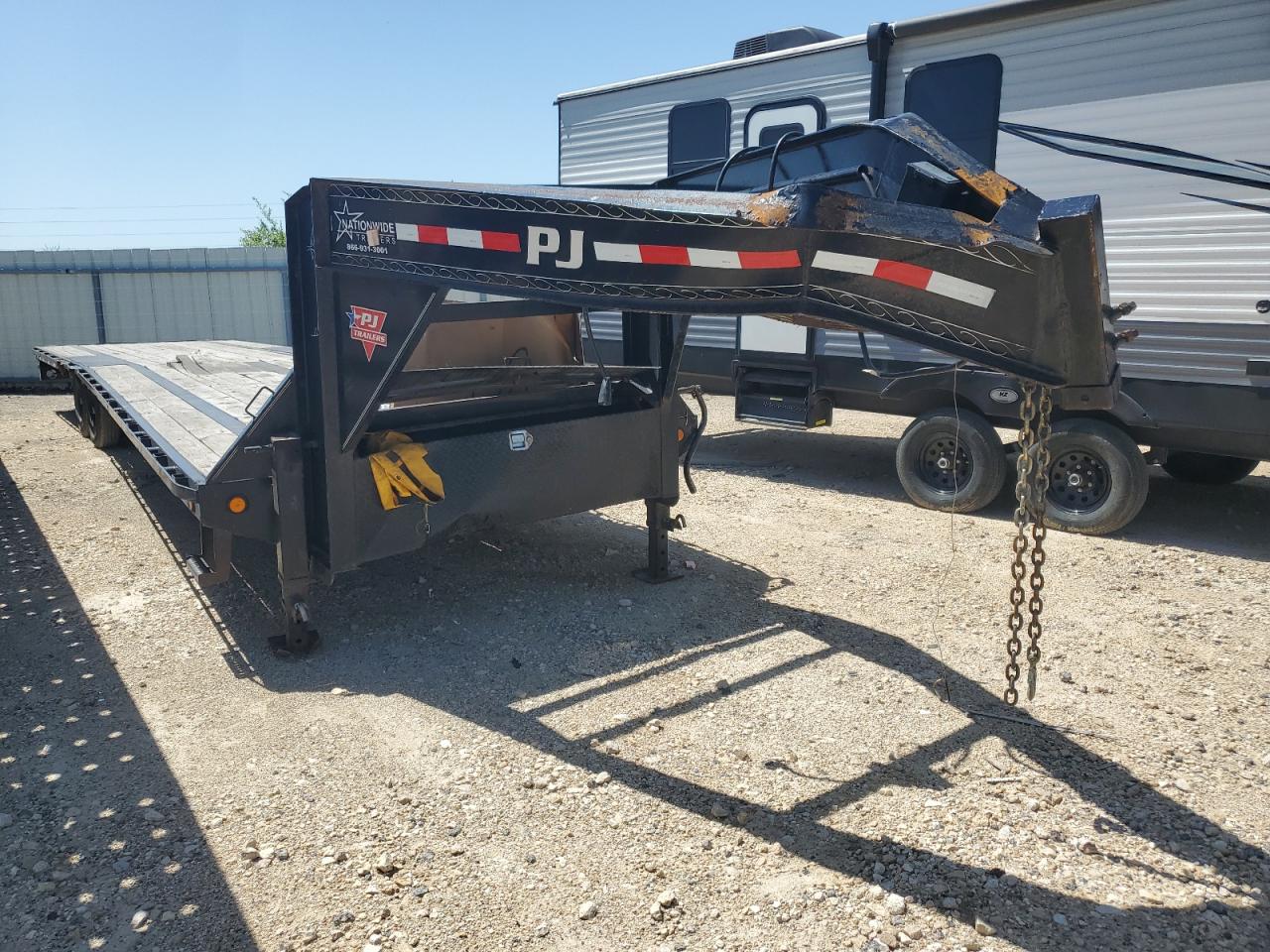 2022 Pj Flatbed tr