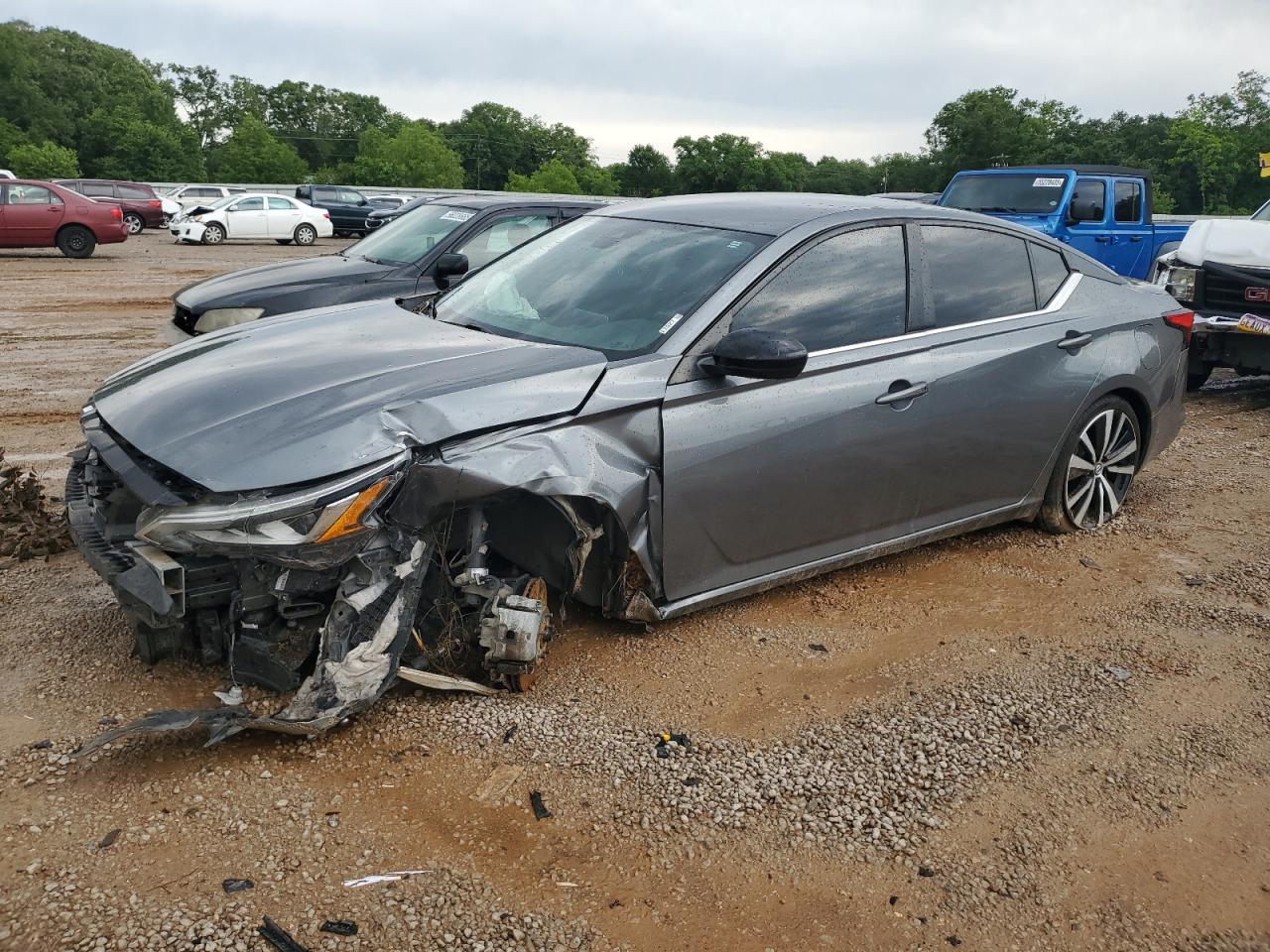 2021 Nissan Altima sr