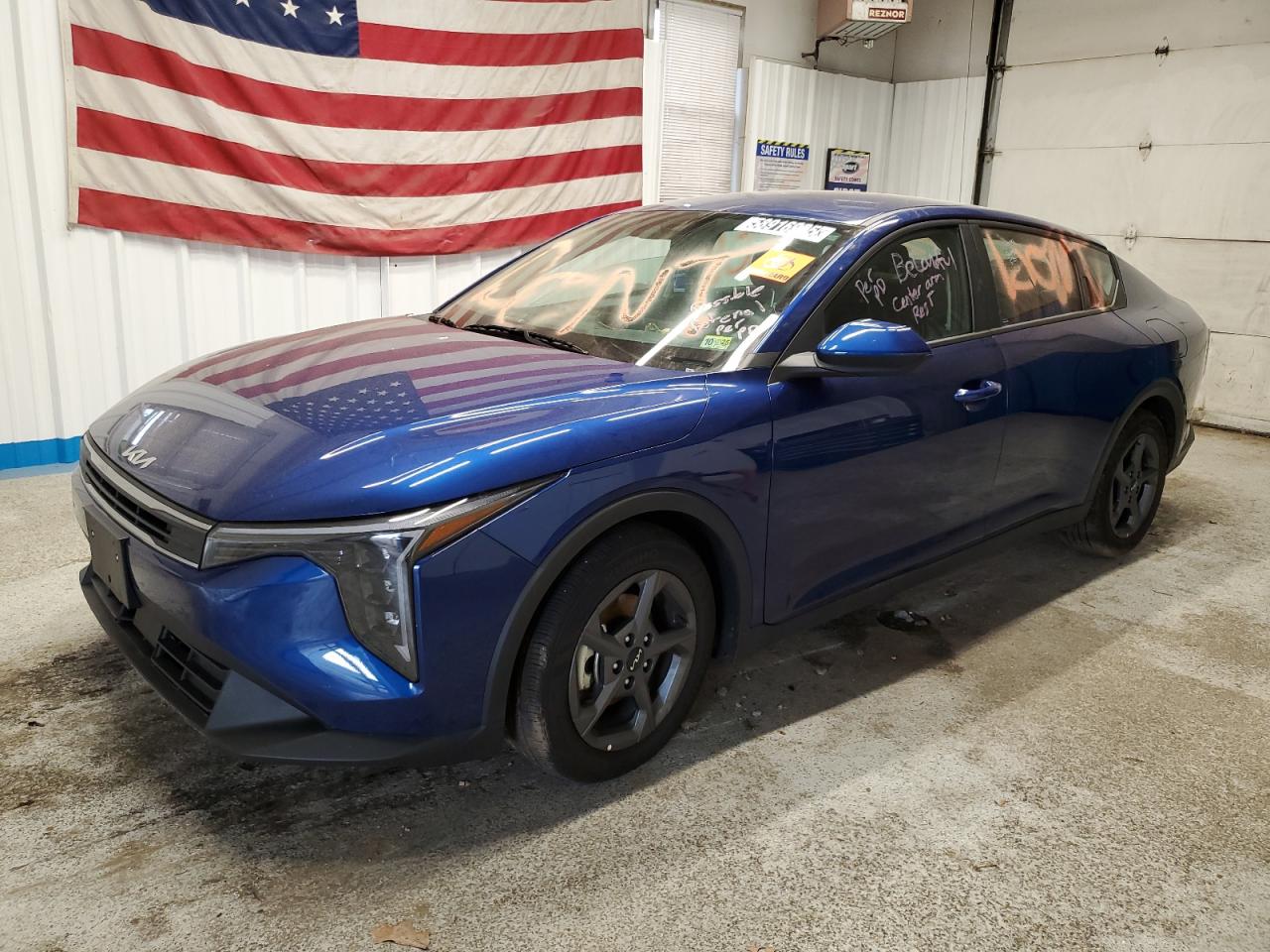 2025 Kia K4 lx