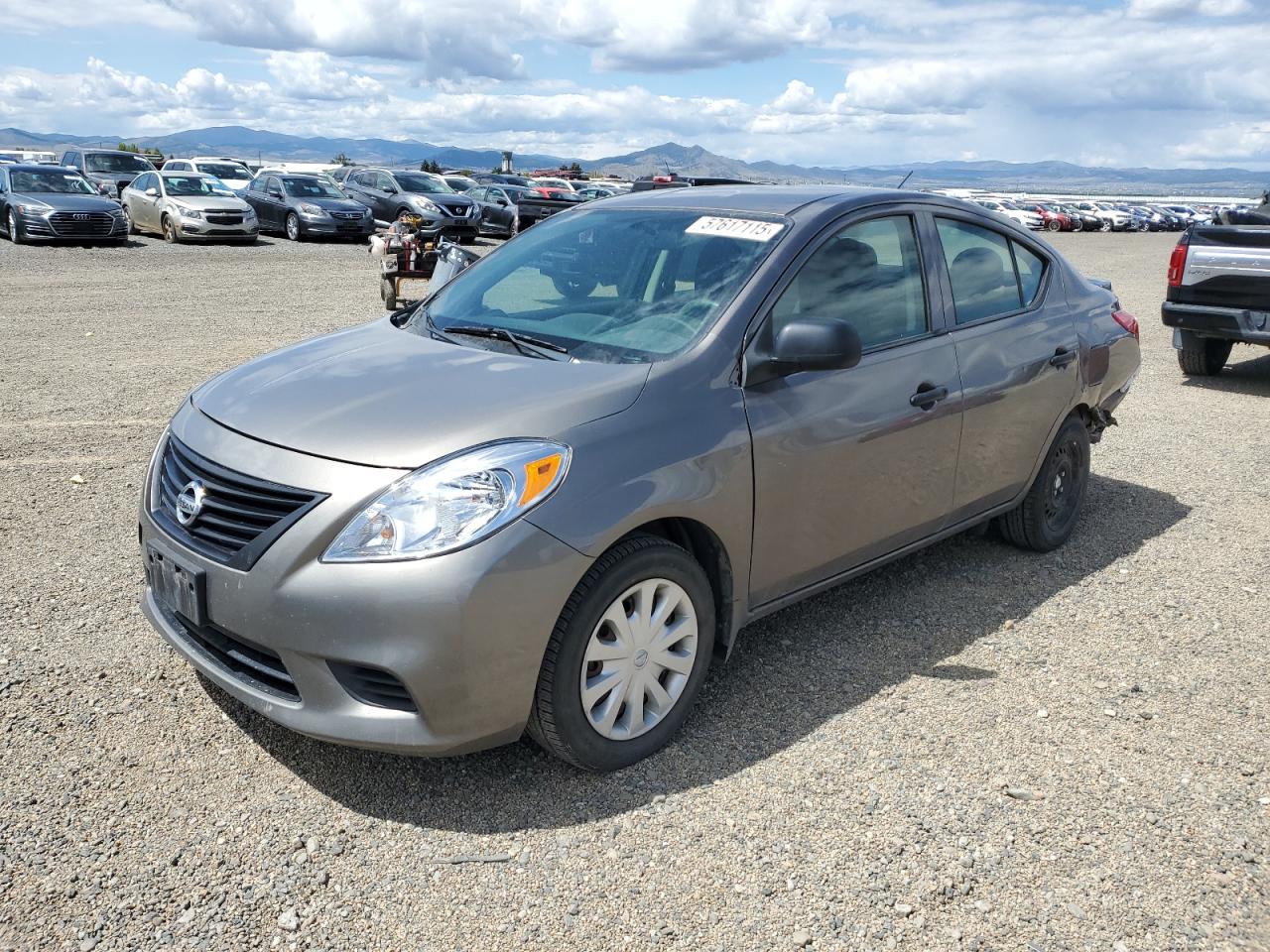 2014 Nissan Versa s
