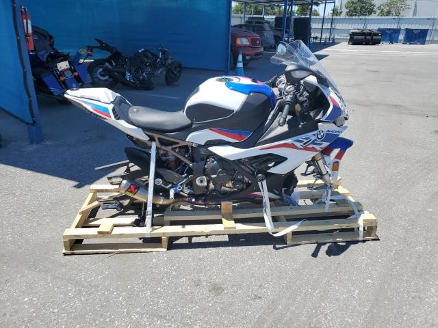 2021 BMW S