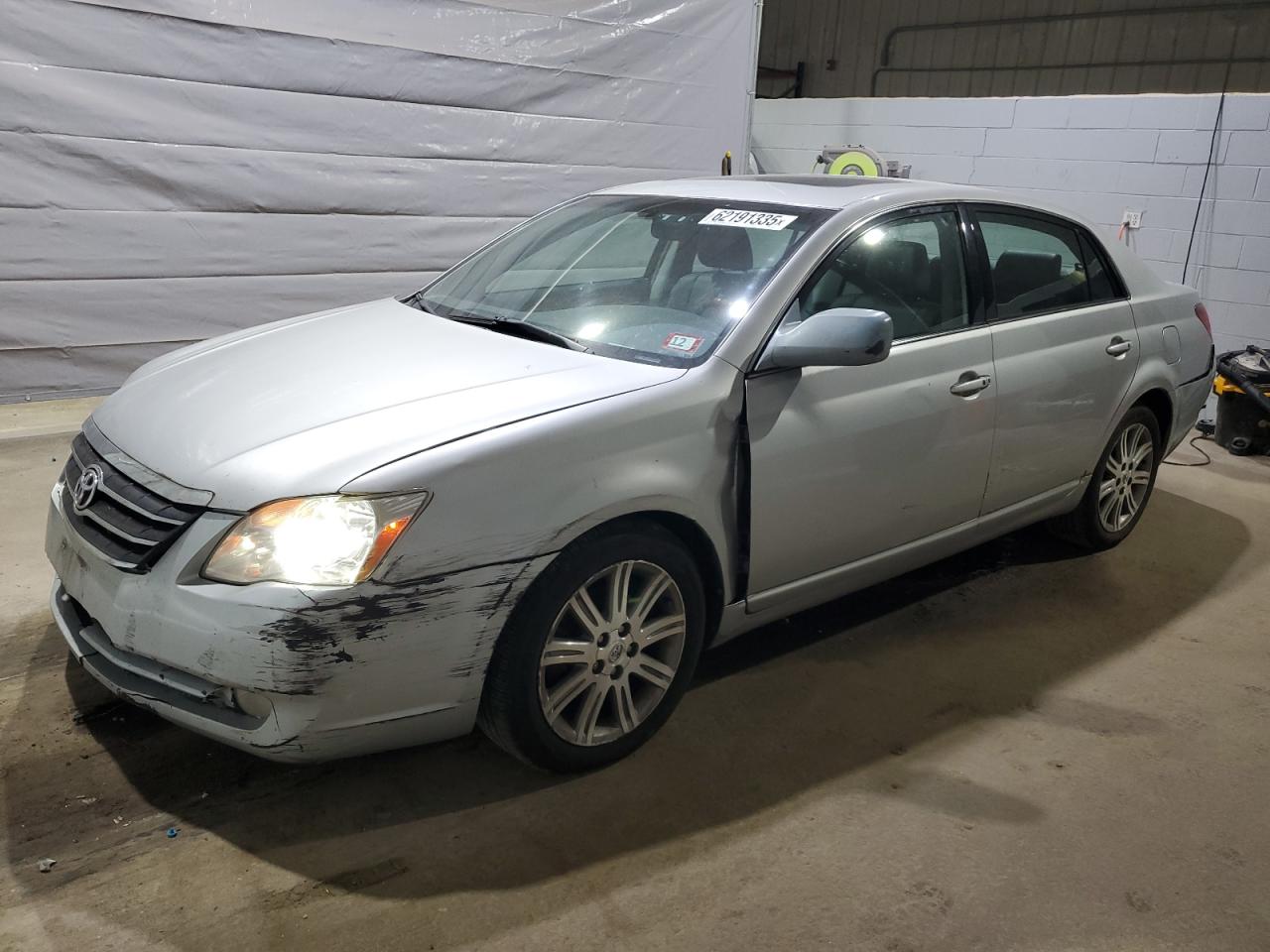 2006 Toyota Avalon xl XL