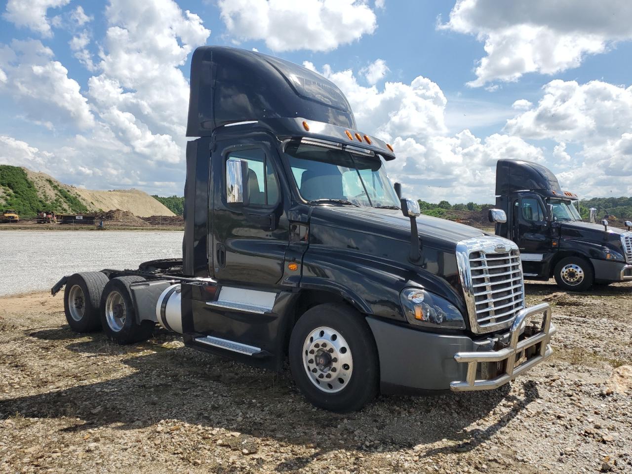 Freightliner Cascadia 1