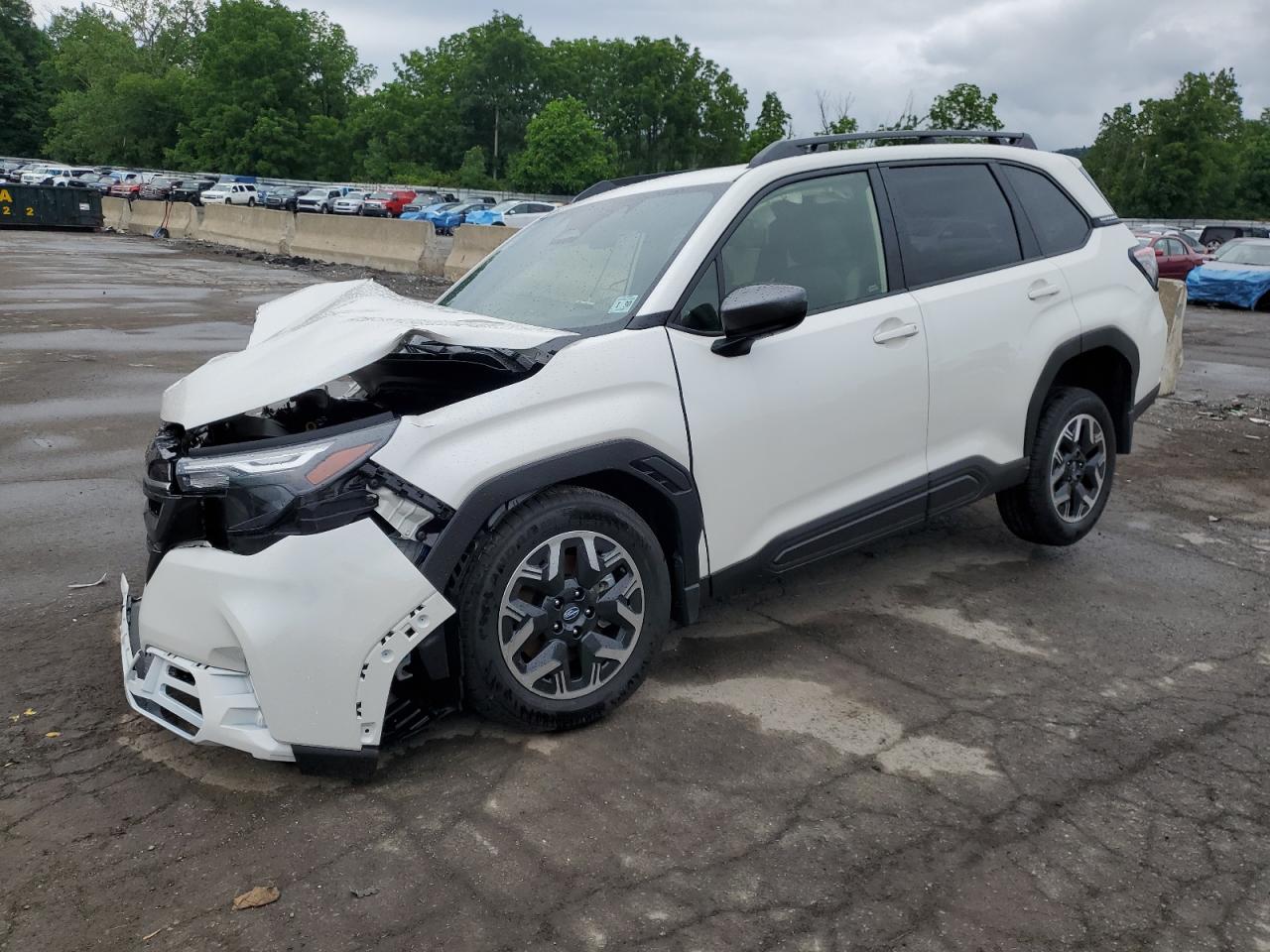 2025 Subaru Forester p