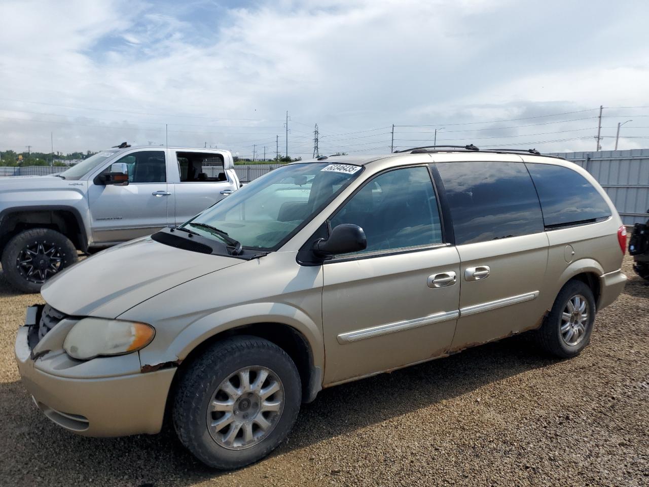 2006 Chrysler Town & cou