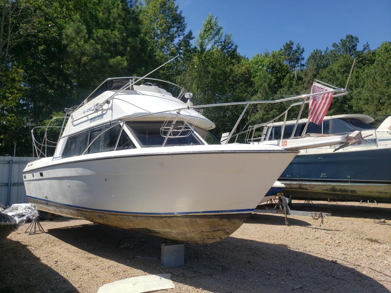 1989 Chris craft Boat