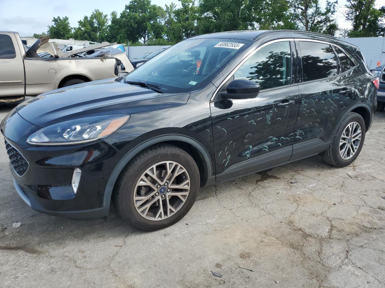 2021 Ford Escape sel