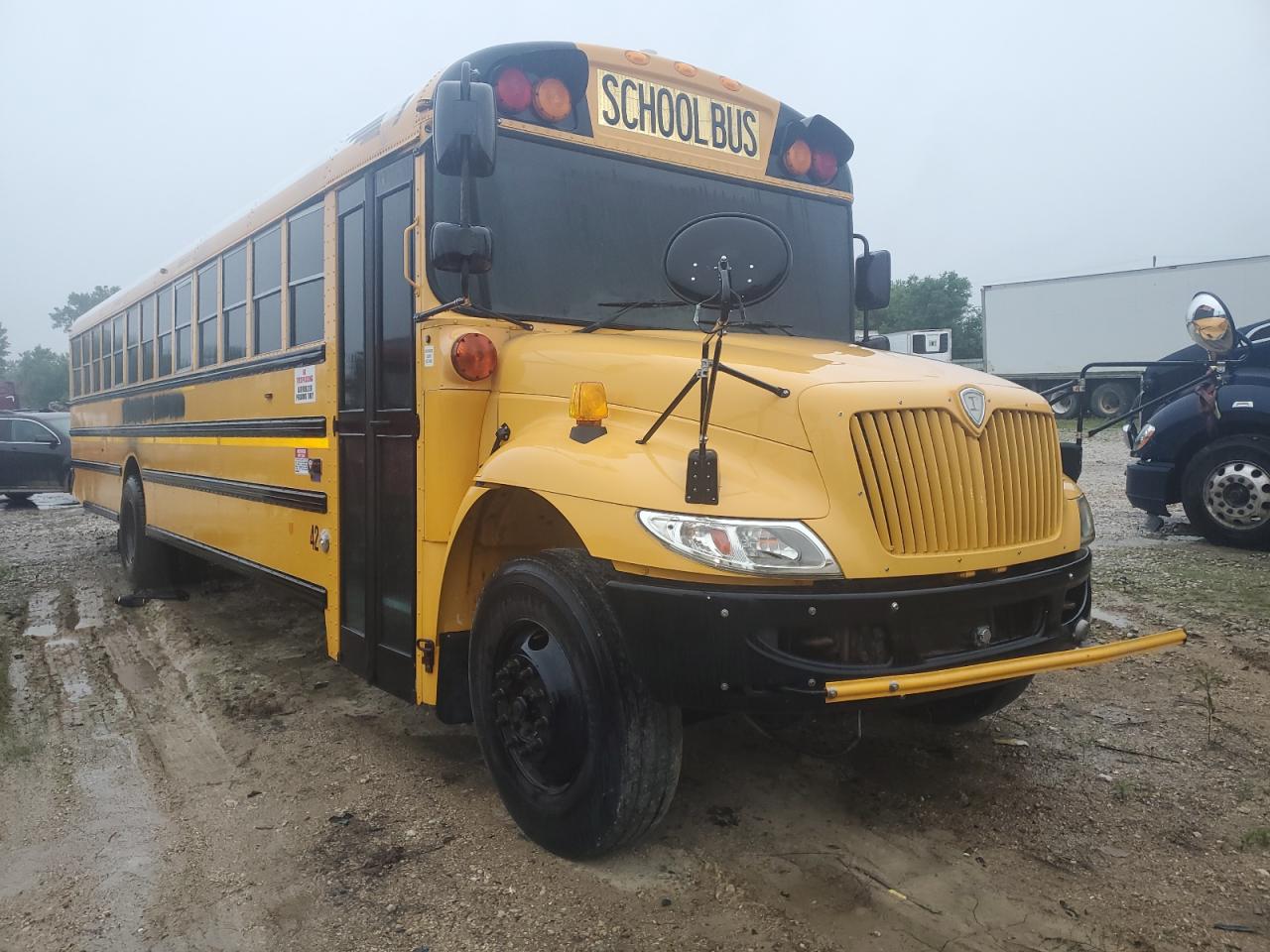 Ic bus Bus