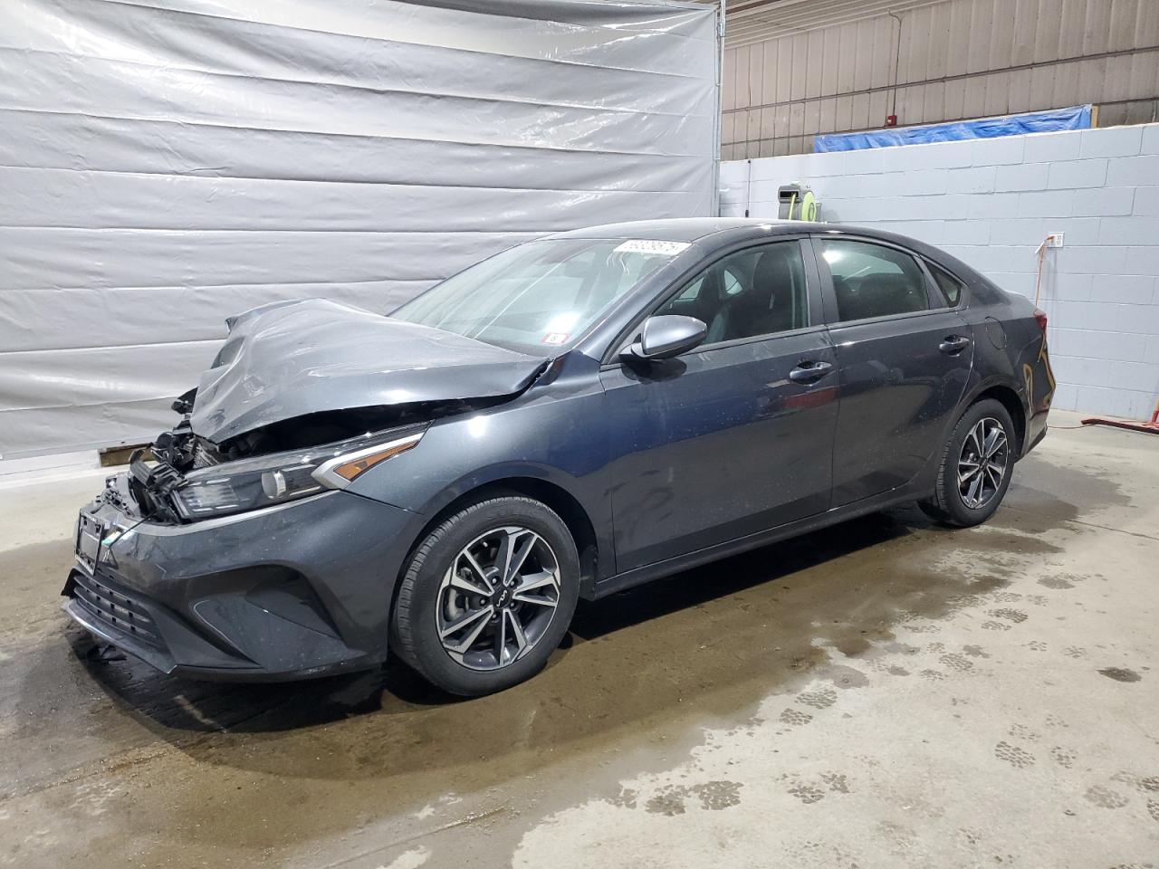 2024 Kia Forte lx
