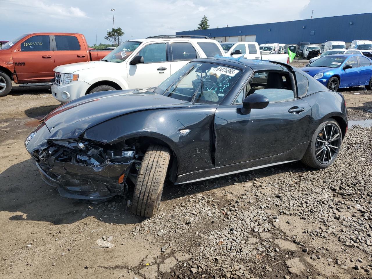 Mazd Mx-5 miata grand touring