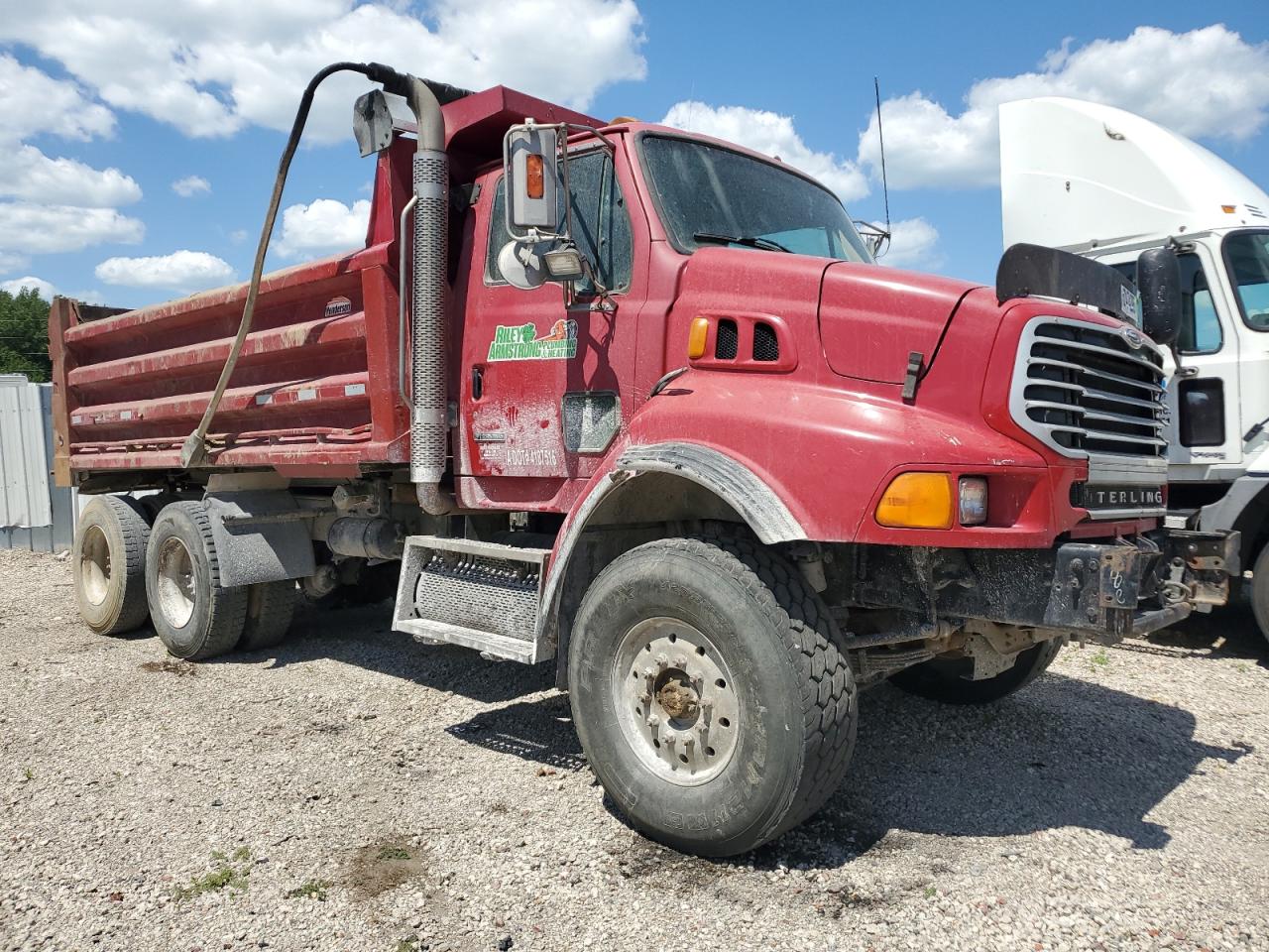 Sterling Lt 8500
