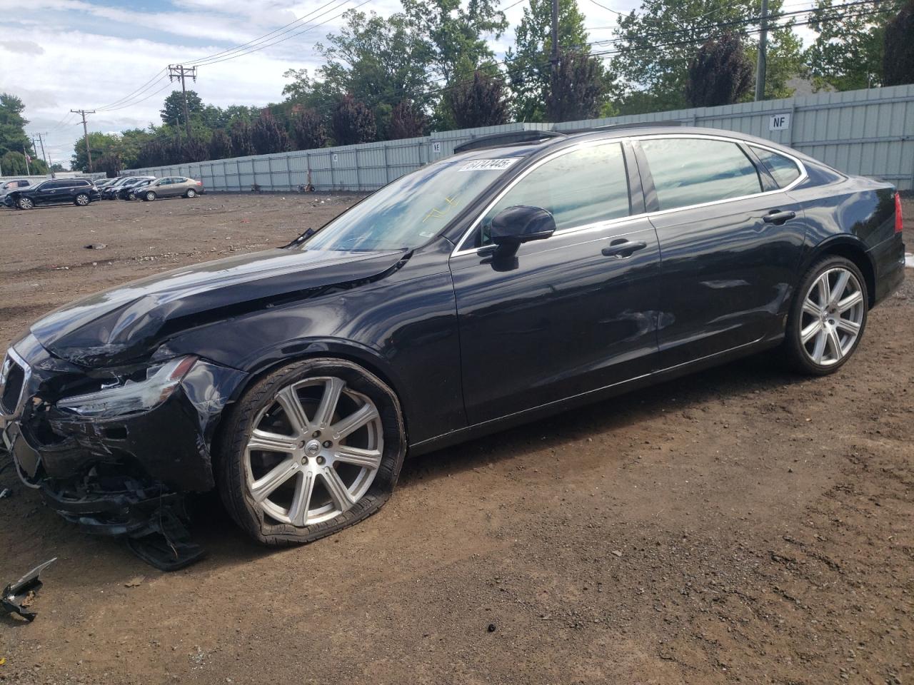 Volvo S90 t5 momentum