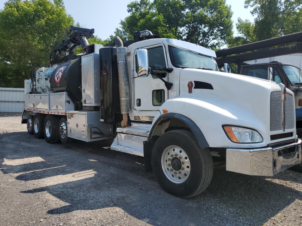 2020 K&w Construction t400