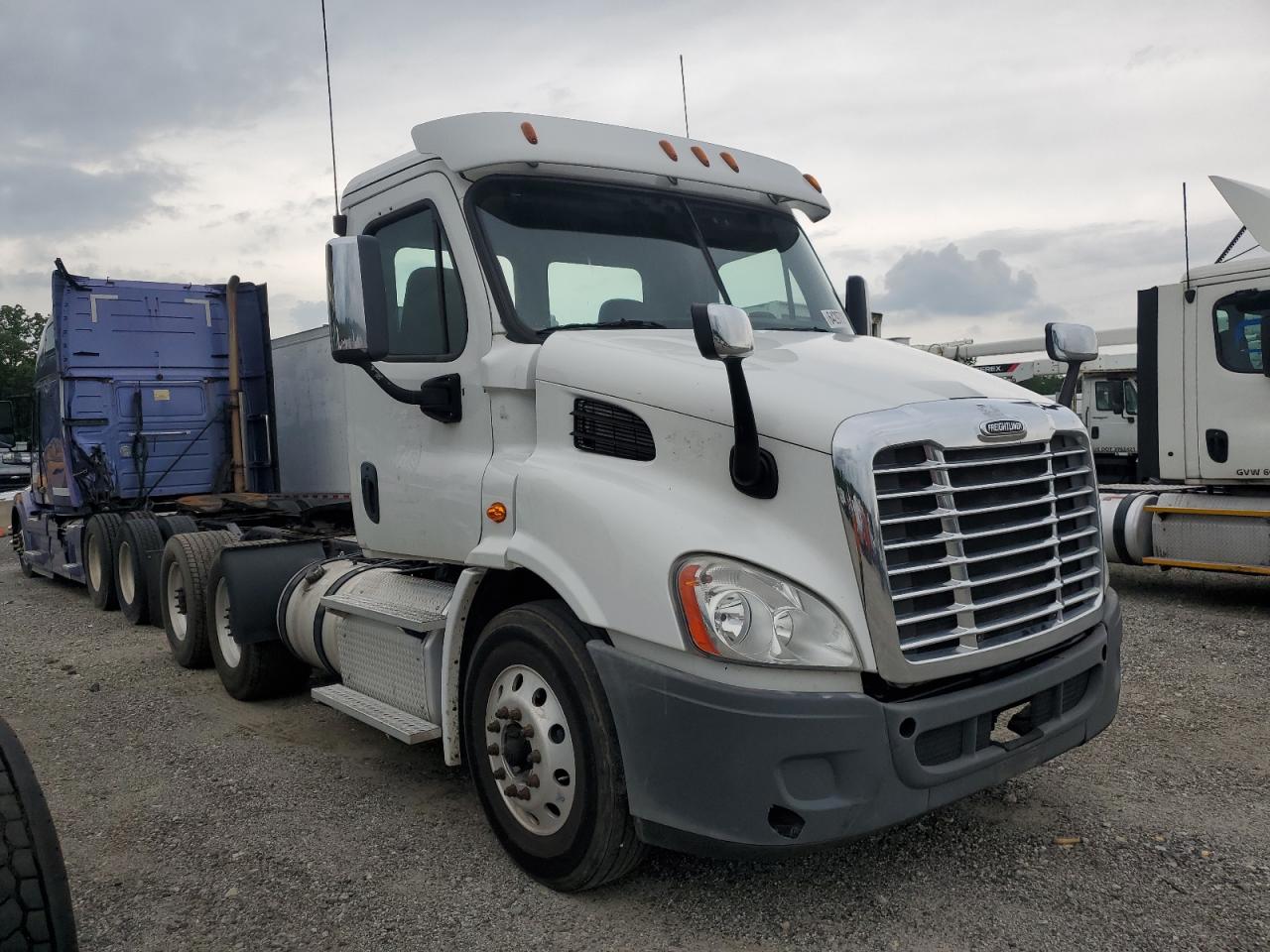 2018 Freightliner Cascadia 1