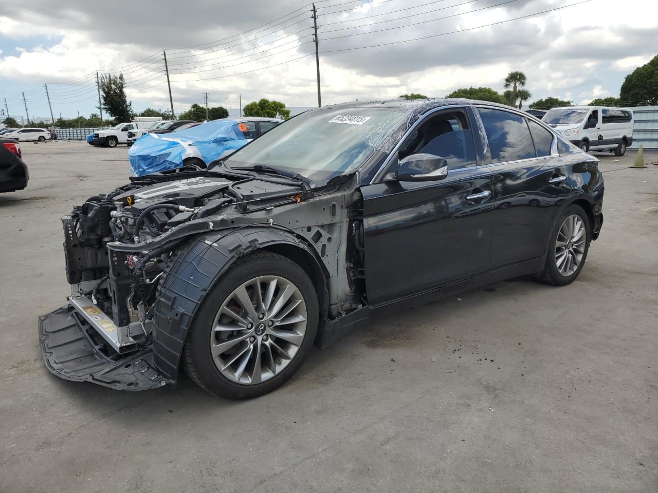2018 Infiniti Q50 luxe