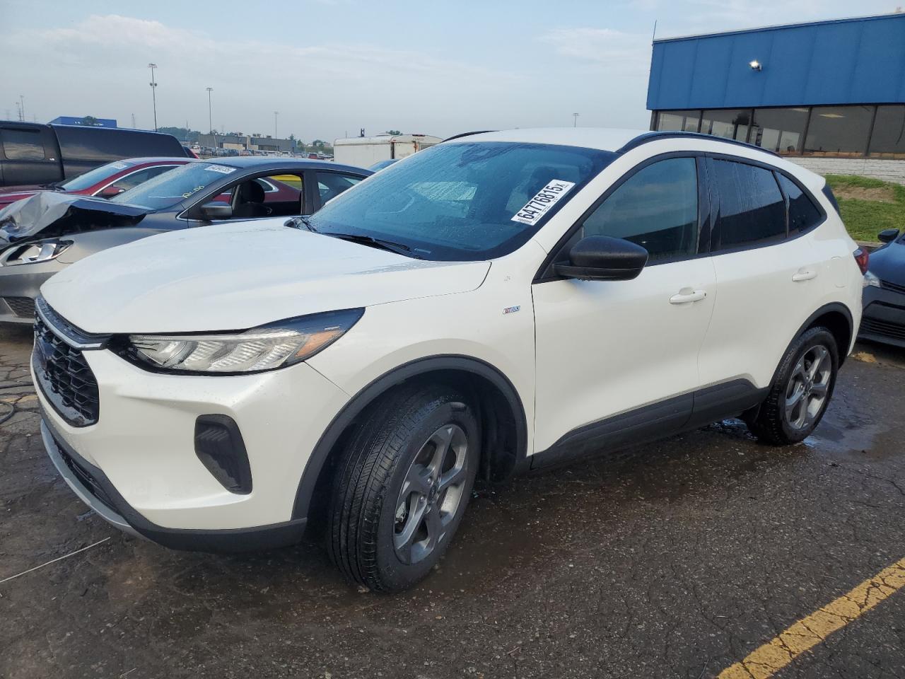 2025 Ford Escape st