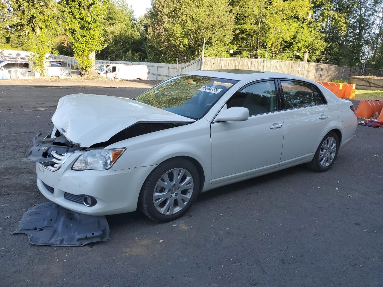 2008 Toyota Avalon xl XL