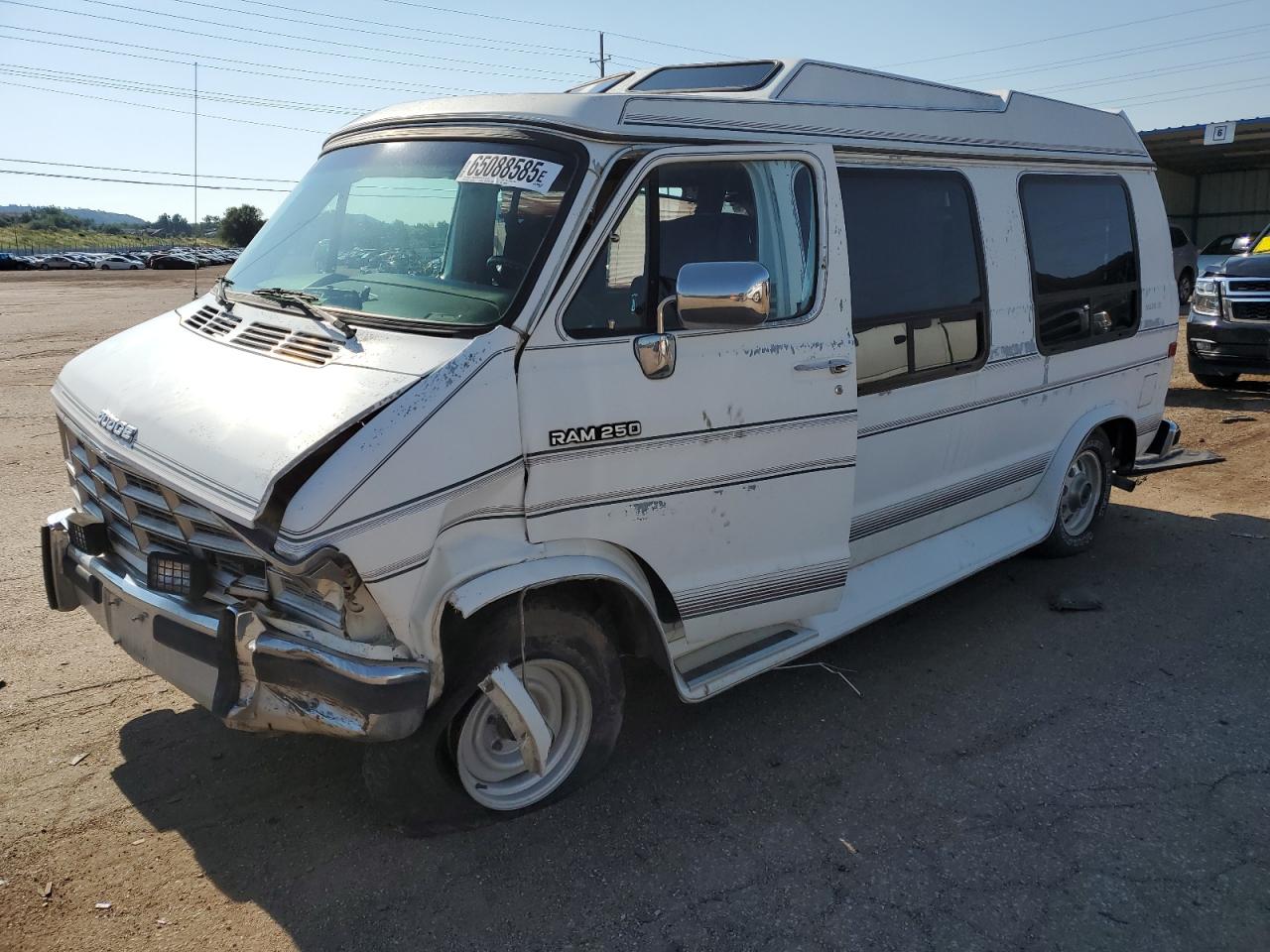 Dodge Ram van b2