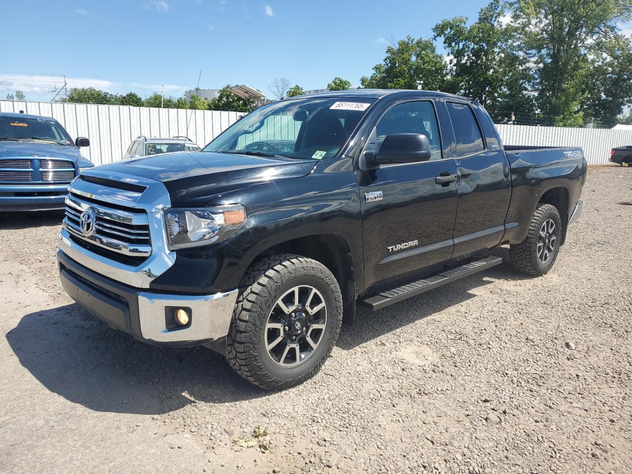 2015 Toyota Tundra dou