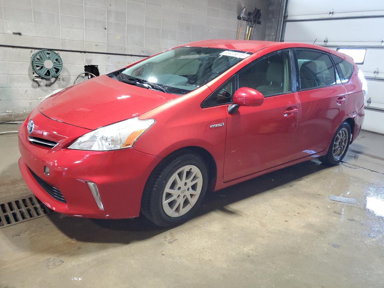 2014 Toyota Prius v
