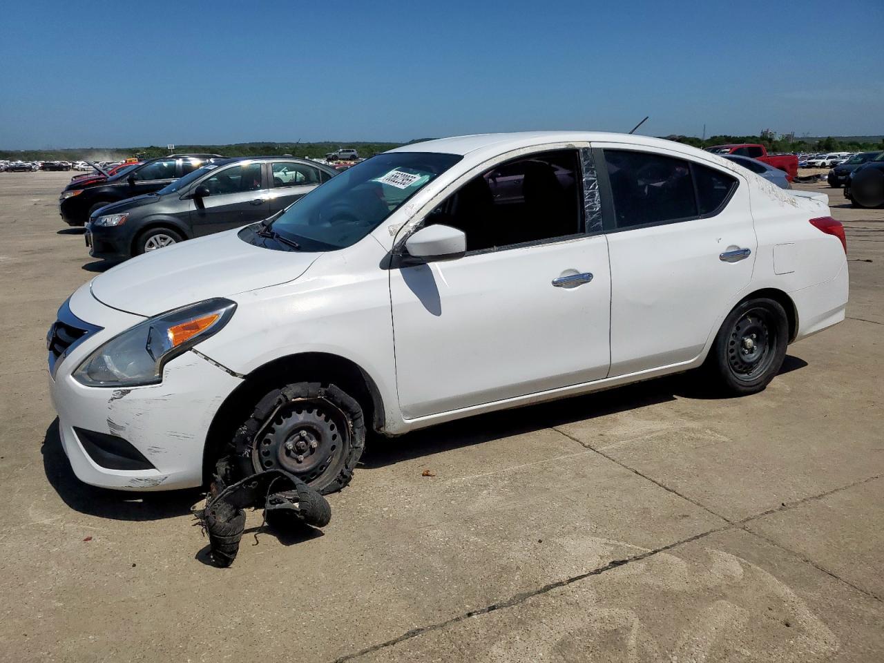 2019 Nissan Versa s