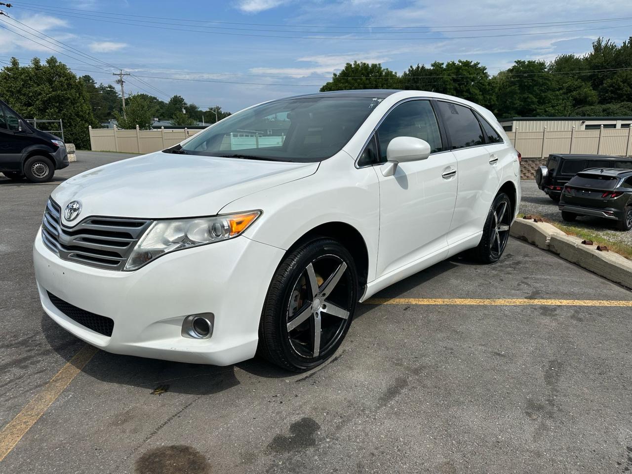 2012 Toyota Venza le