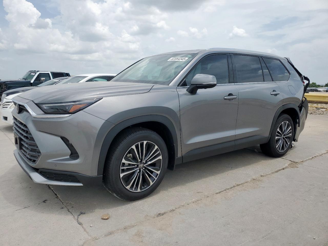 Toyota Grand high