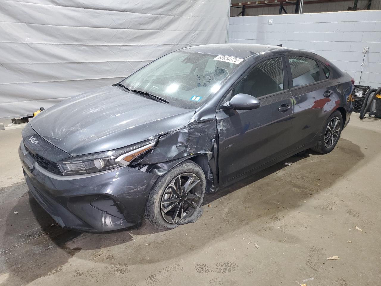 2023 Kia Forte lx