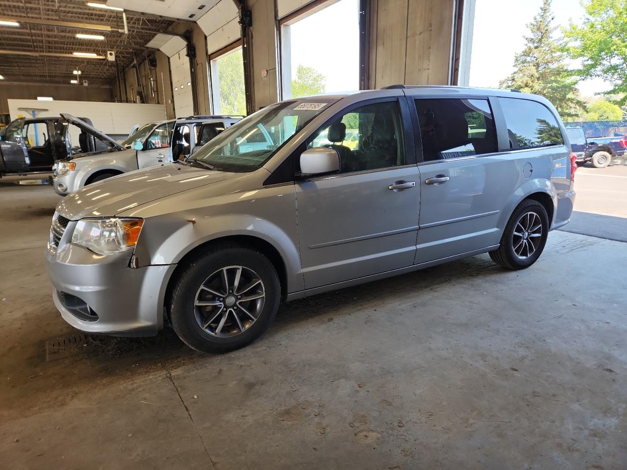 2017 Dodge Grand cara