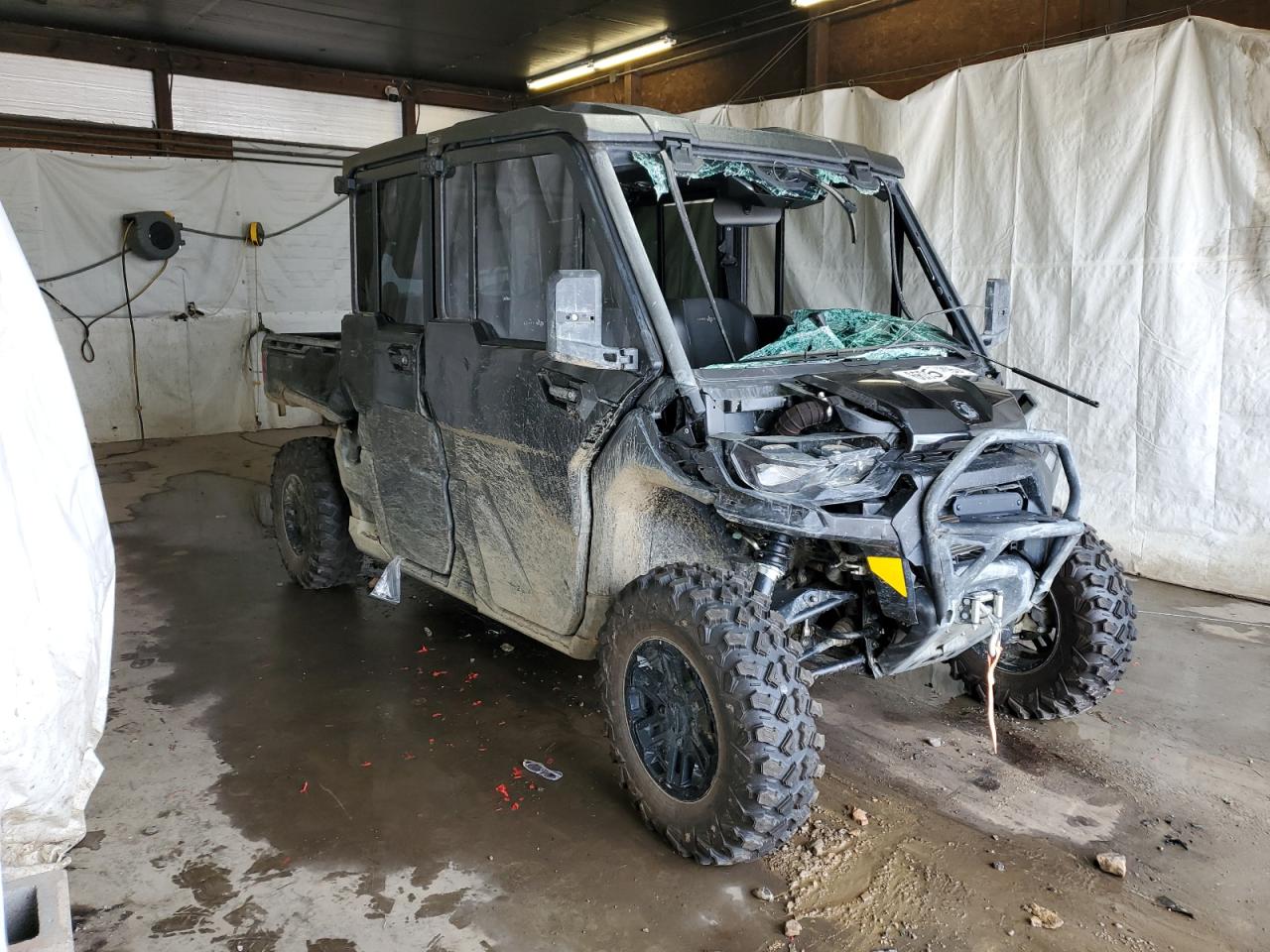 2025 Can-am Defender