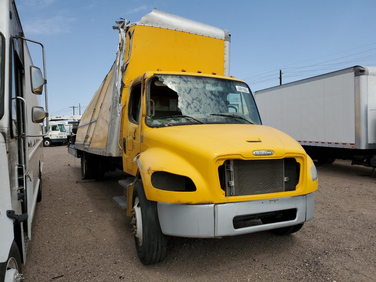 2020 Freightliner M2 106 med