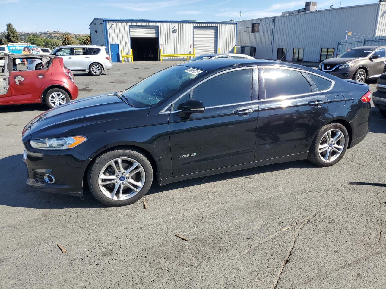 2016 Ford Fusion tit