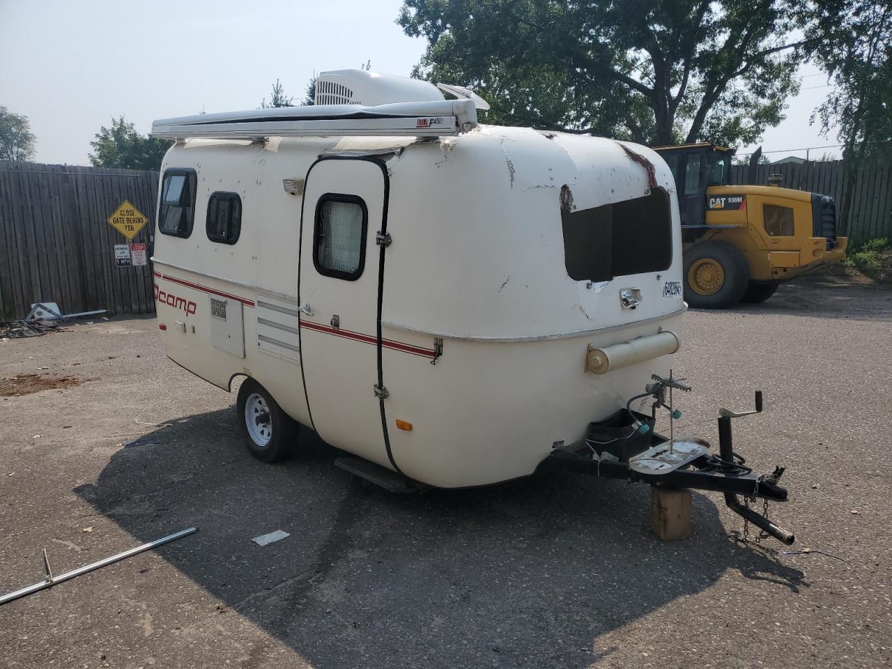 Scamp 16' standard