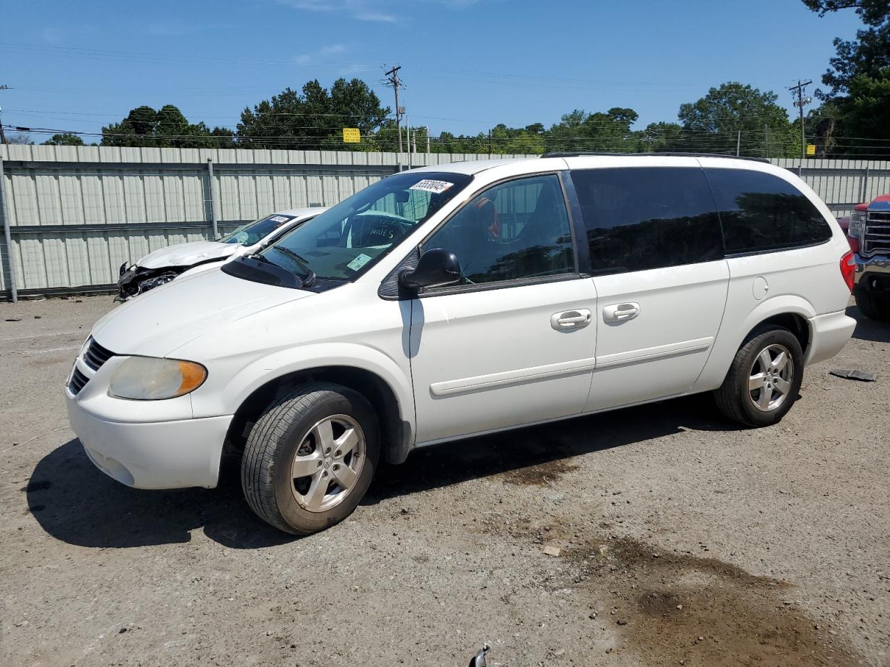 2005 Dodge Grand cara
