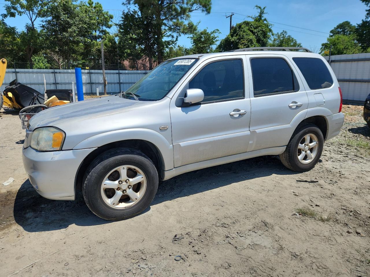 Mazda Tribute s