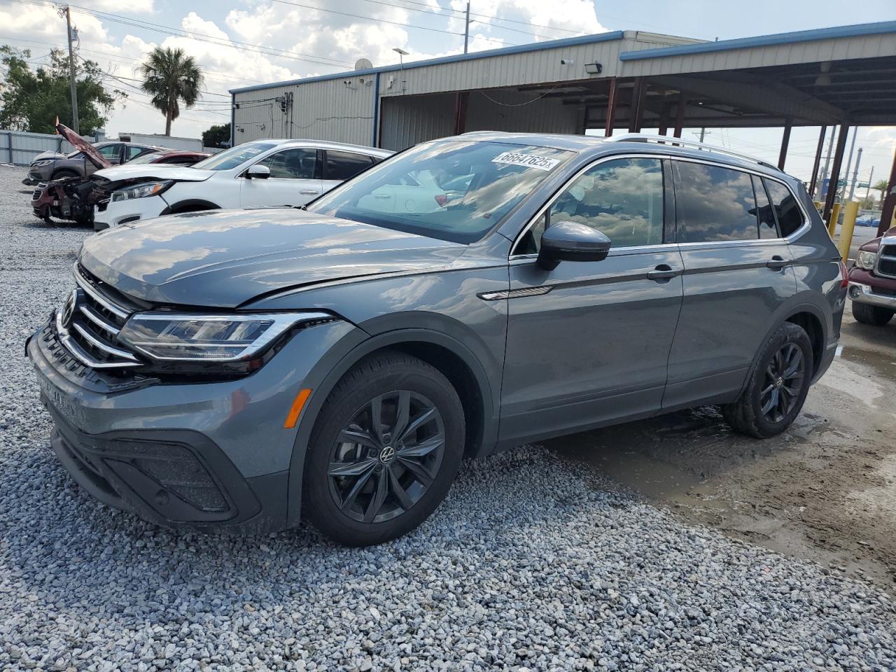 2024 Volkswagen Tiguan se