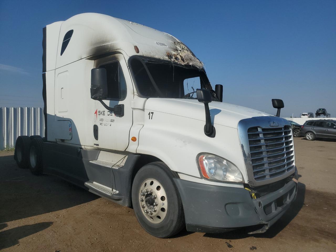 2014 Freightliner Cascadia 1
