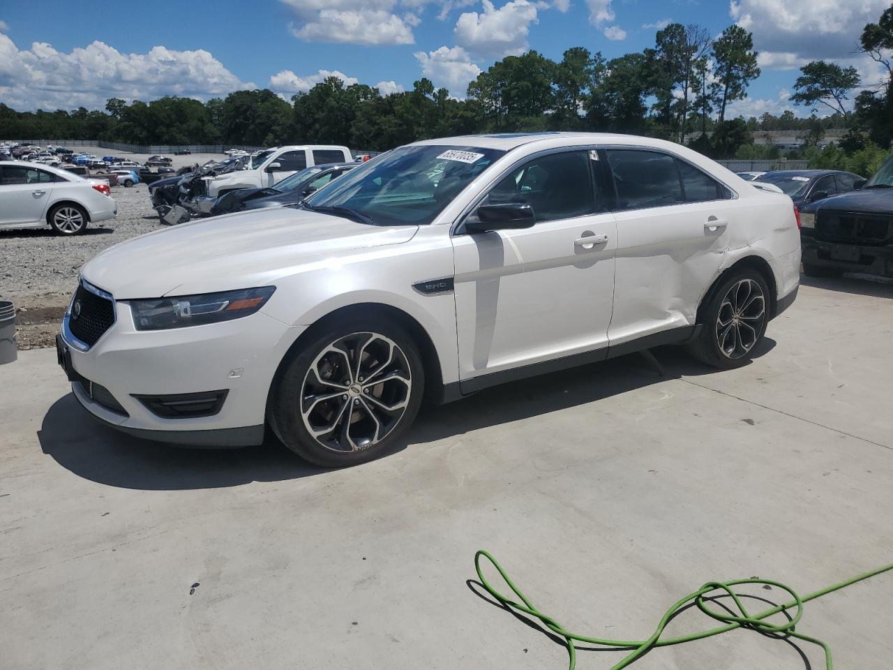 2015 Ford Taurus sho