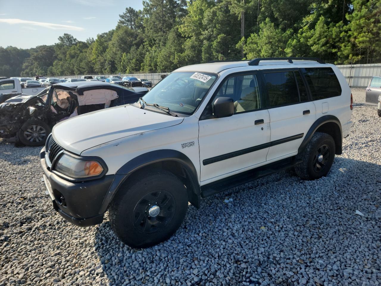 2003 Mitsubishi Montero sp